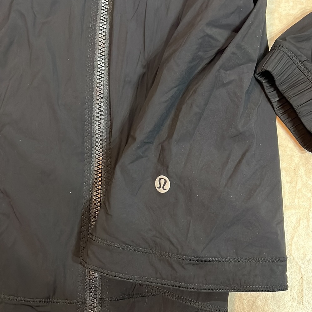 Lululemon Light Everyday Jacket - image 2